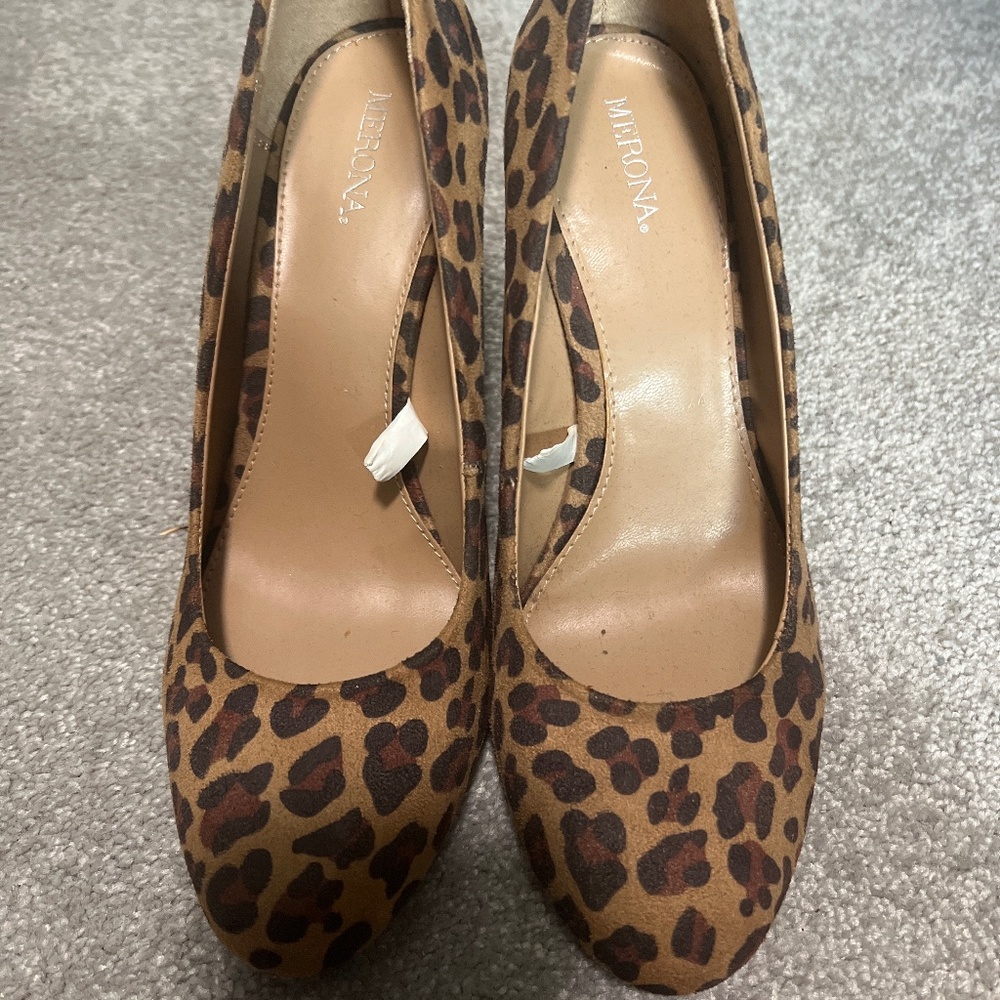 Leopard heels